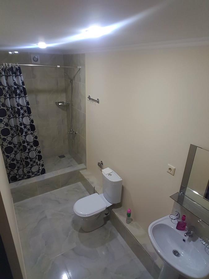 Guest House Black Sea Pizunda Esterno foto